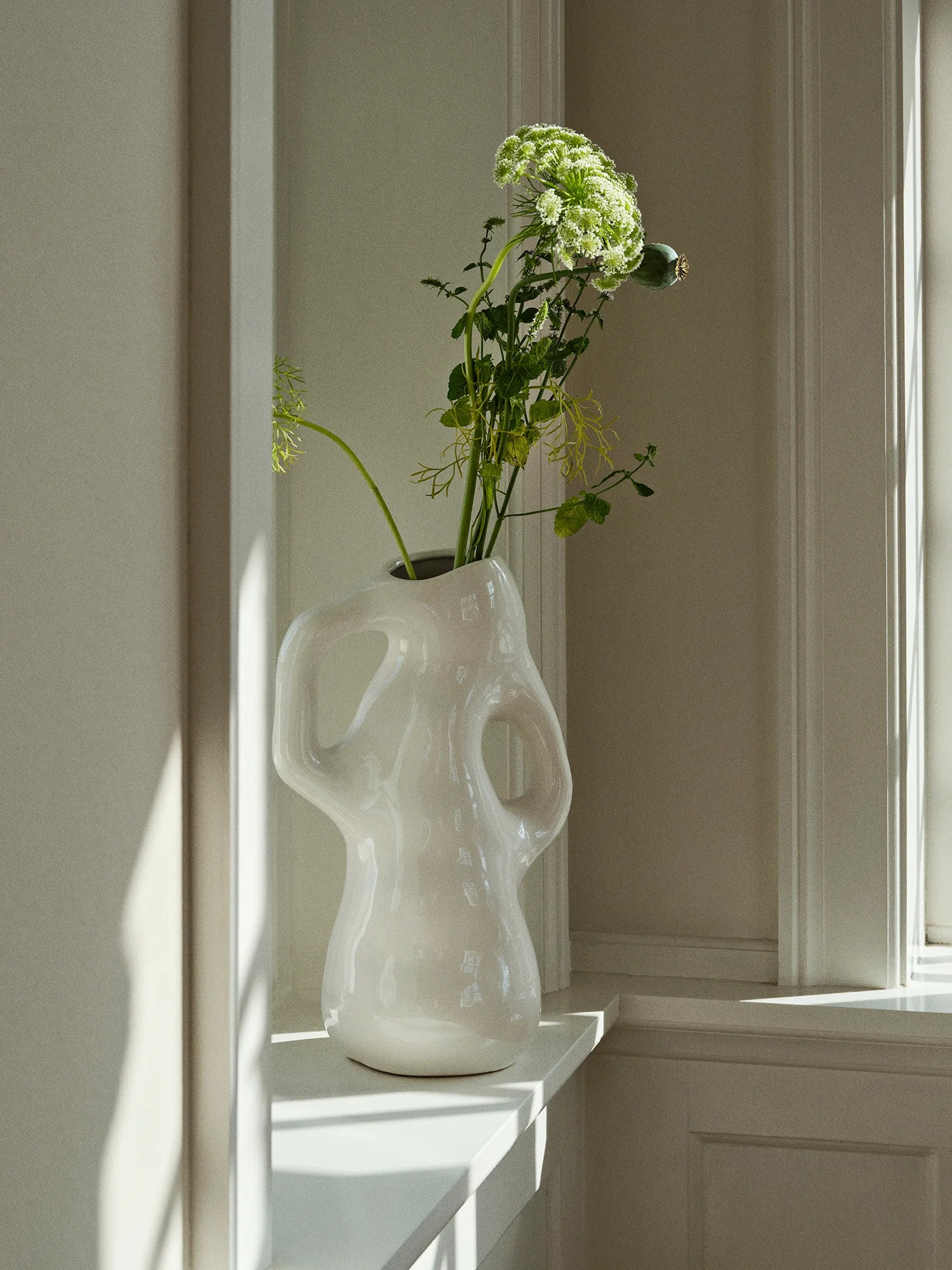 BROSTE Vase Isolde - White