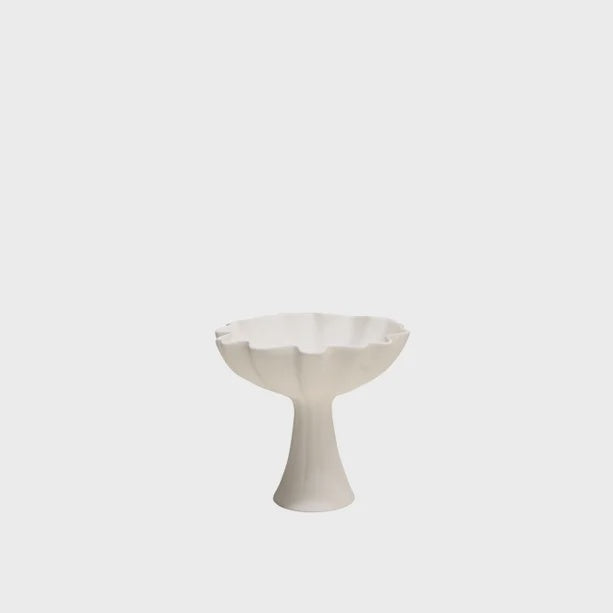 Ruffle Pedestal Dish - White