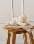 Snuggle Bunnies - Lambie