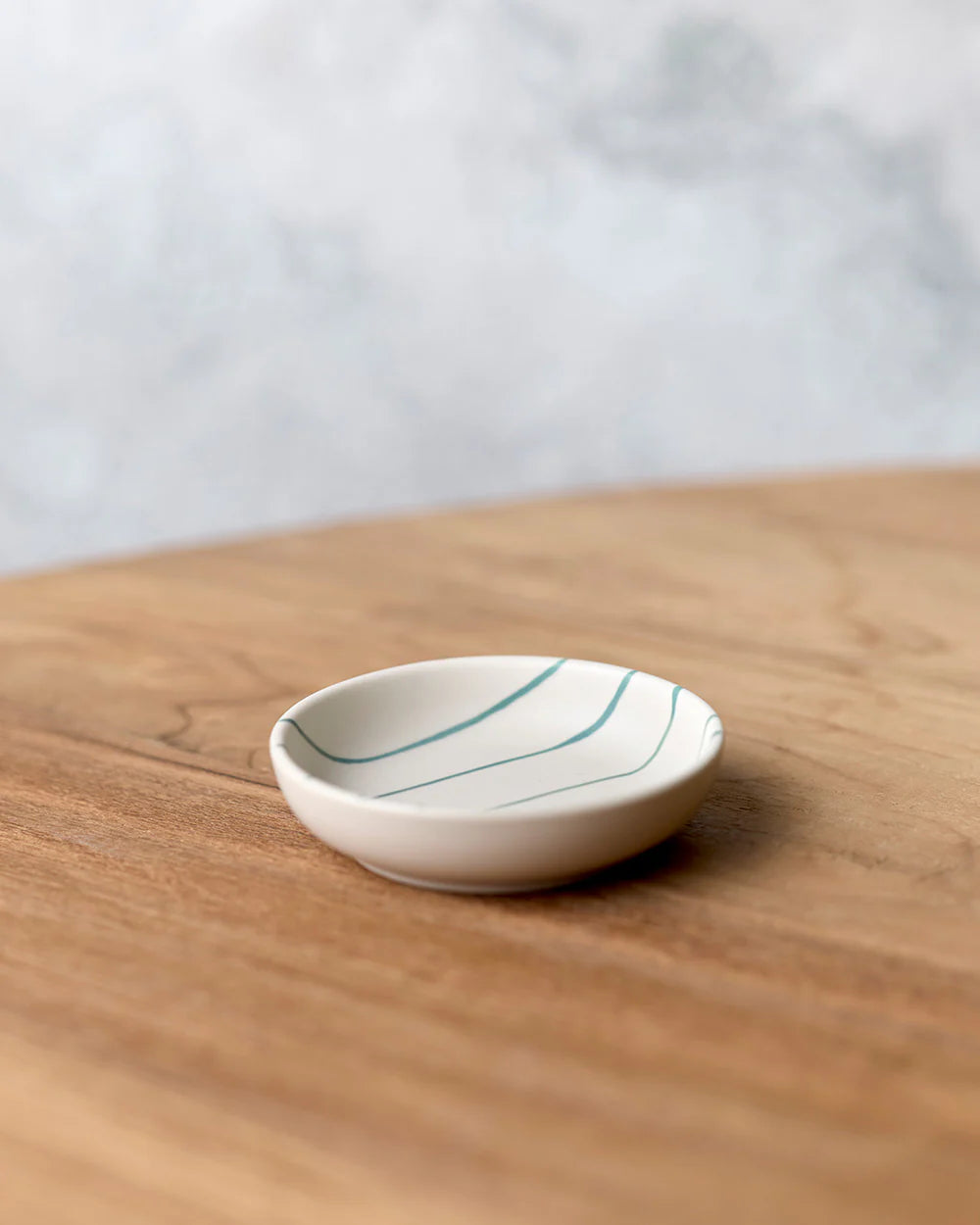 Coastal Junction Condiment Bowl / Cream with Green Stripe