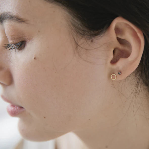 Mini Rock Studs Black | Gold