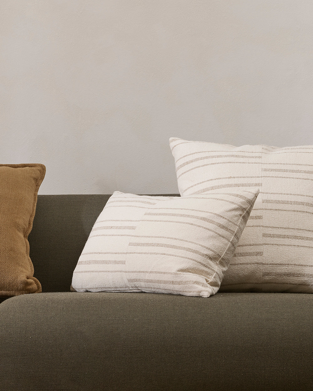 Duke Ecru Cushion