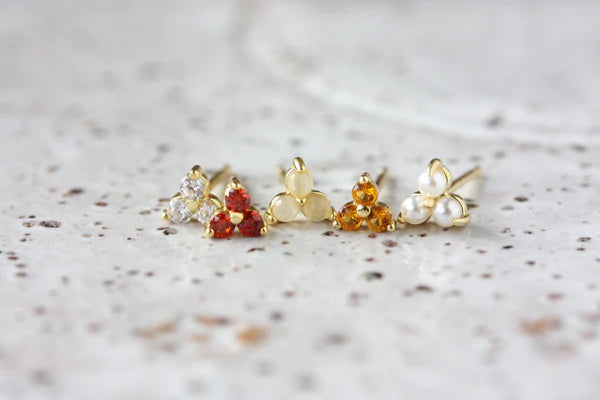 Birthstone Studs | January | Gold