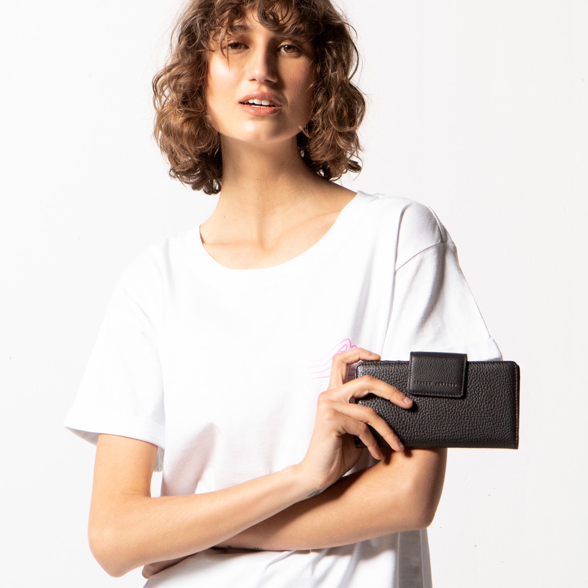 Ruins Wallet | Black