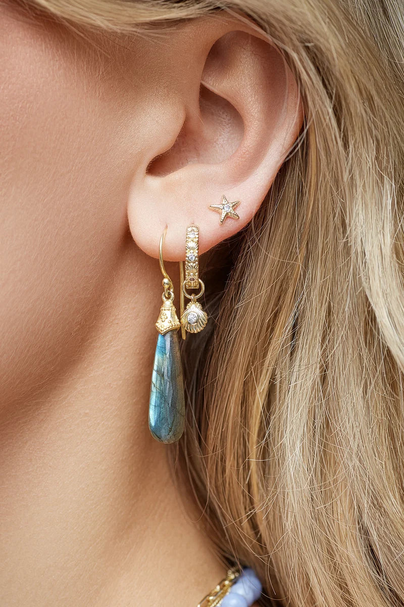 Shell Huggie Earrings - Gold
