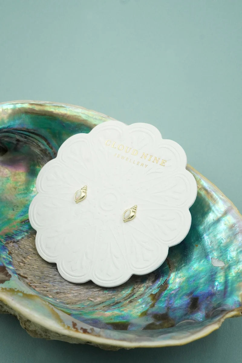 Conch Shell Studs - Gold