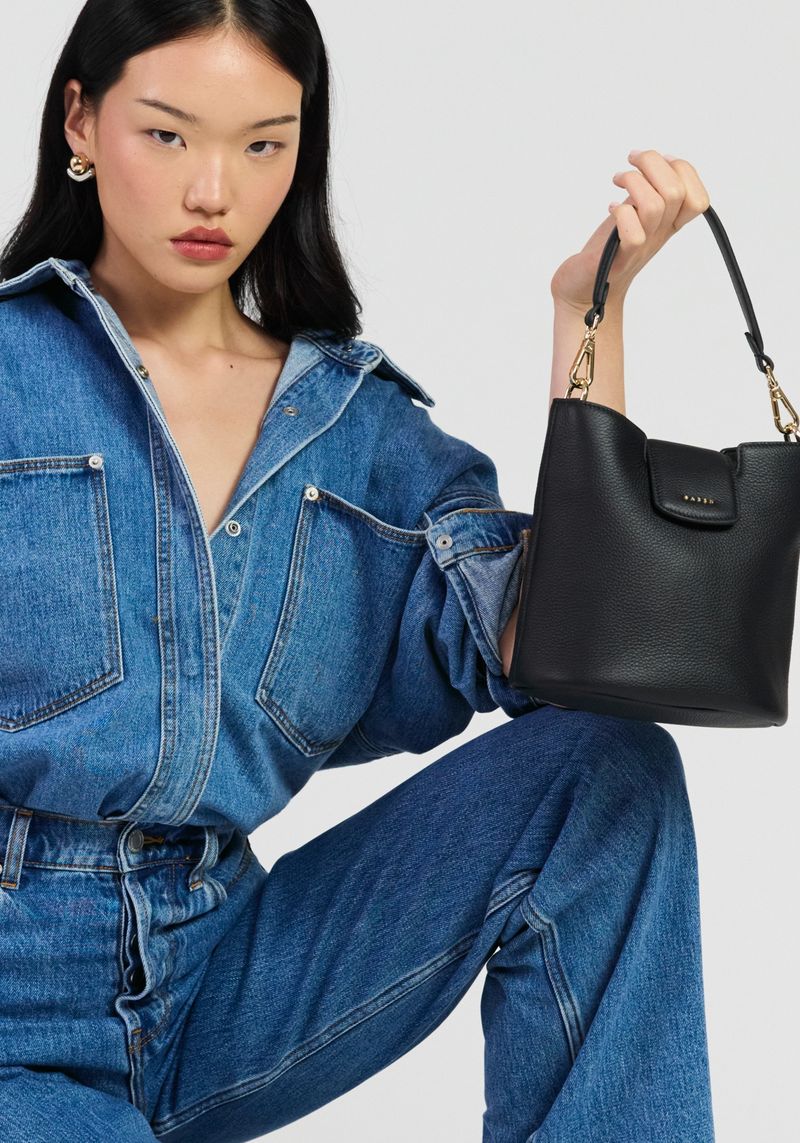 Leo Crossbody - Black Luxe
