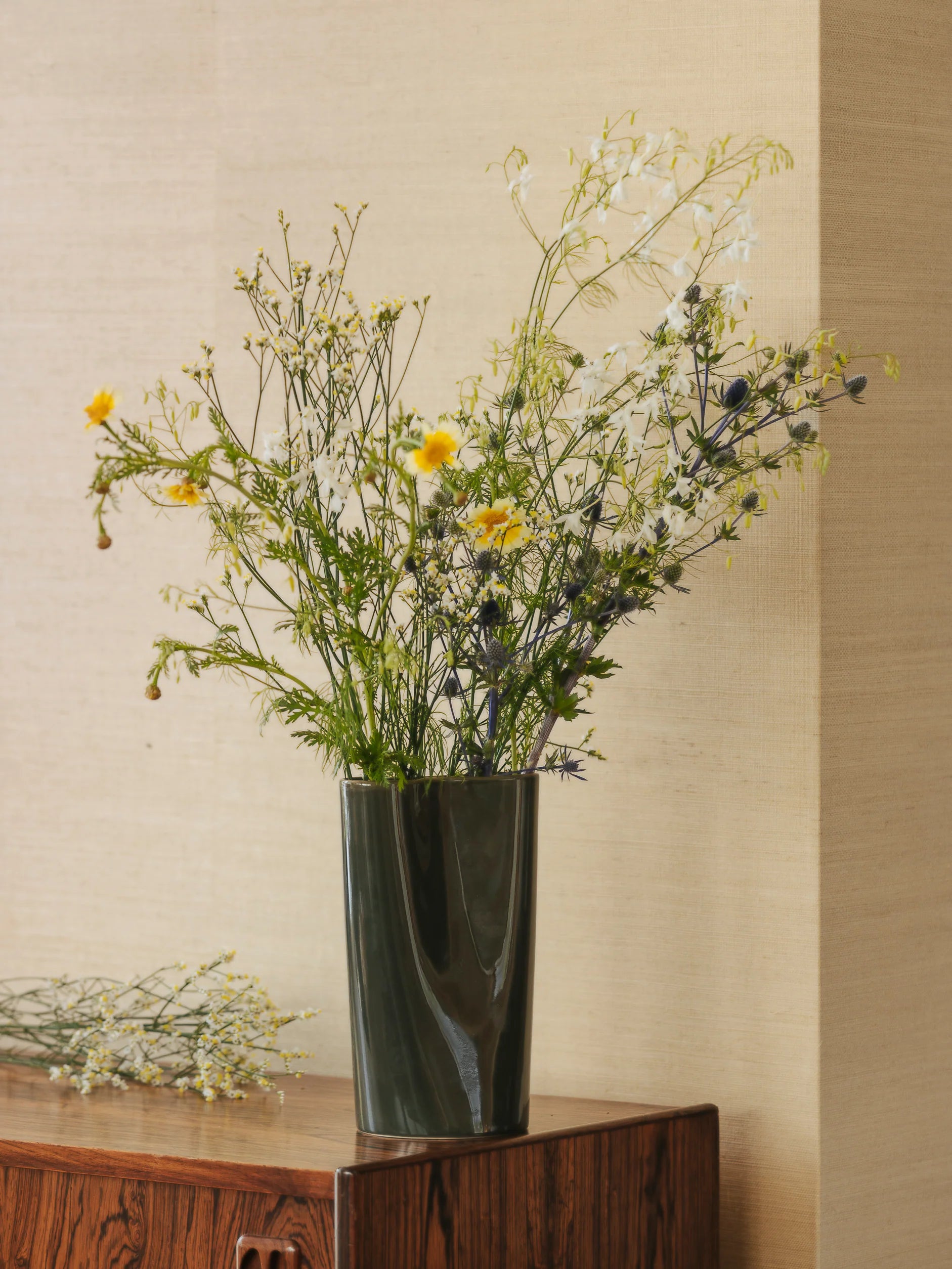 Pinch Vase | Charcoal | Large