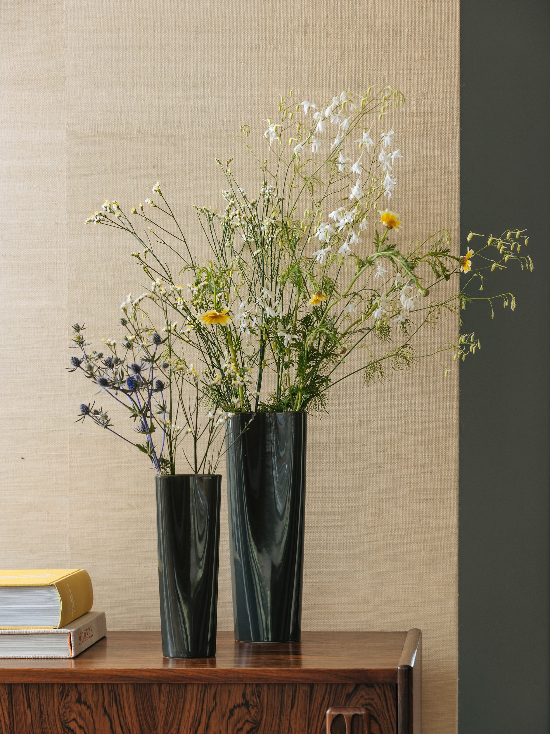 Pinch Vase | Charcoal  | Small