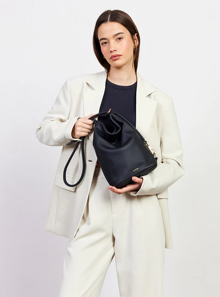 Jojo Shoulder Bag | Black