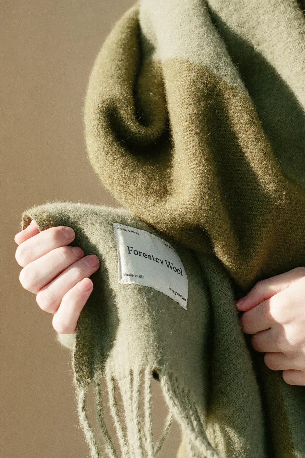 Stream Moss Green | Pure Wool Throw